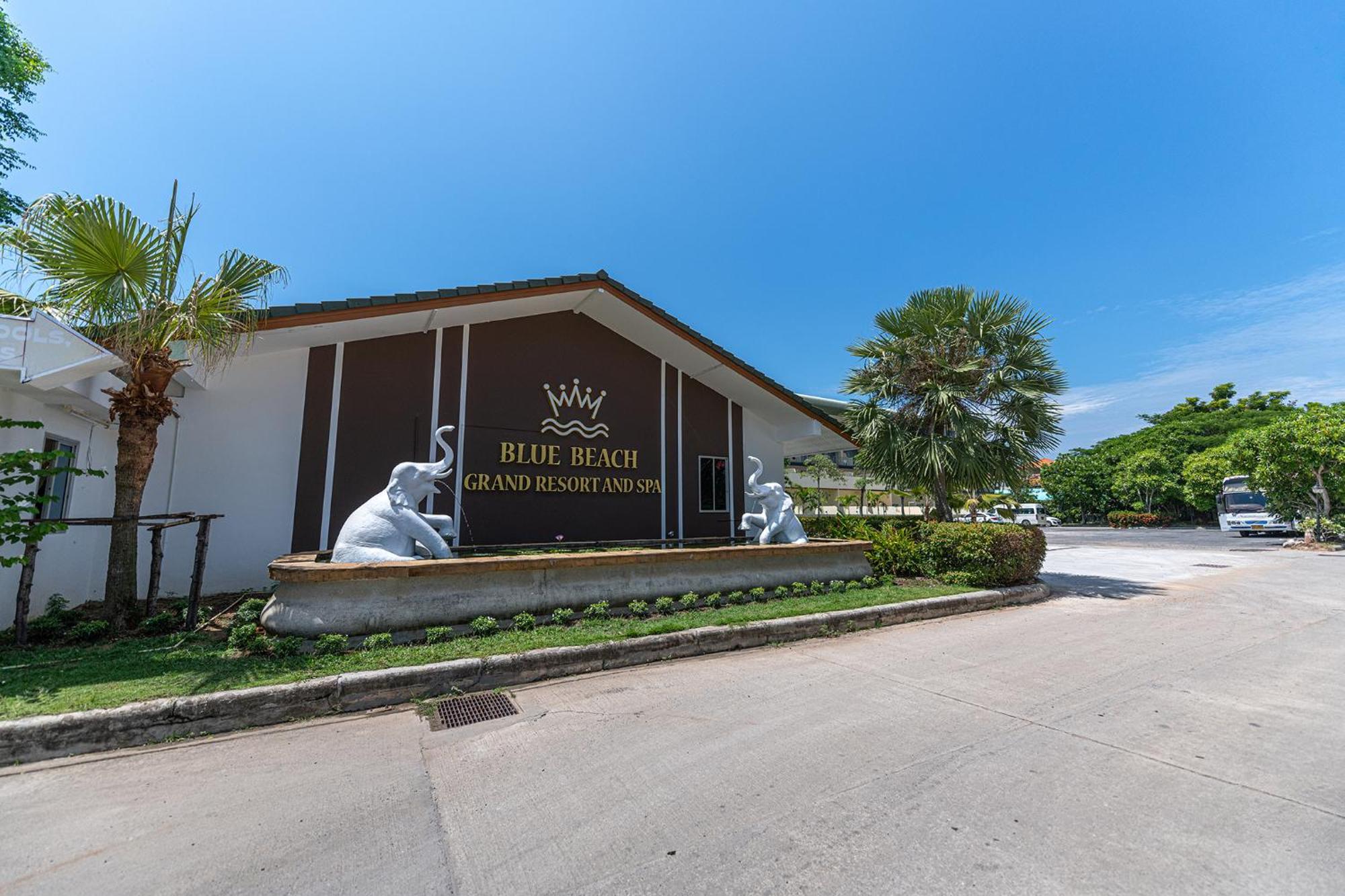 Blue Beach Grand Resort And Spa In Chalong Phuket By Dayuu Ban Saiyuan Exterior photo