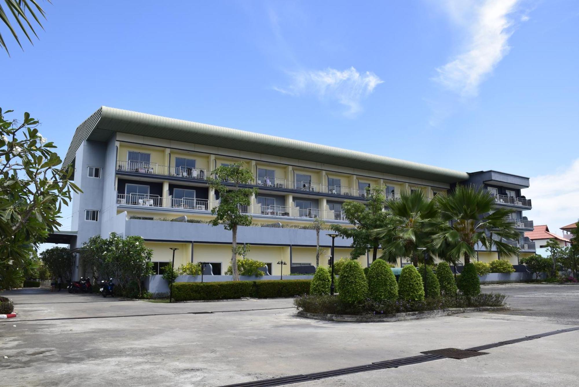 Blue Beach Grand Resort And Spa In Chalong Phuket By Dayuu Ban Saiyuan Exterior photo