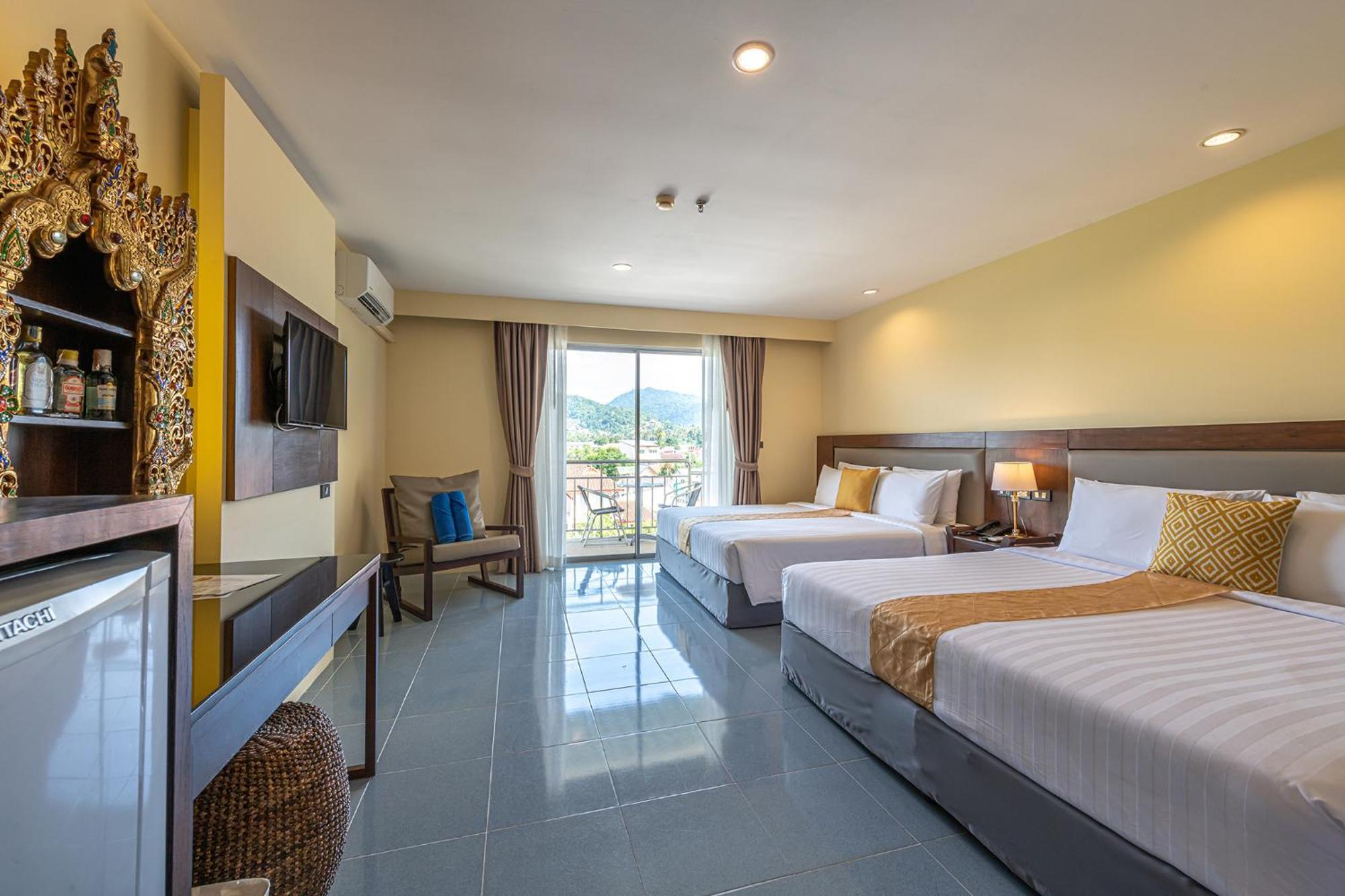Blue Beach Grand Resort And Spa In Chalong Phuket By Dayuu Ban Saiyuan Exterior photo